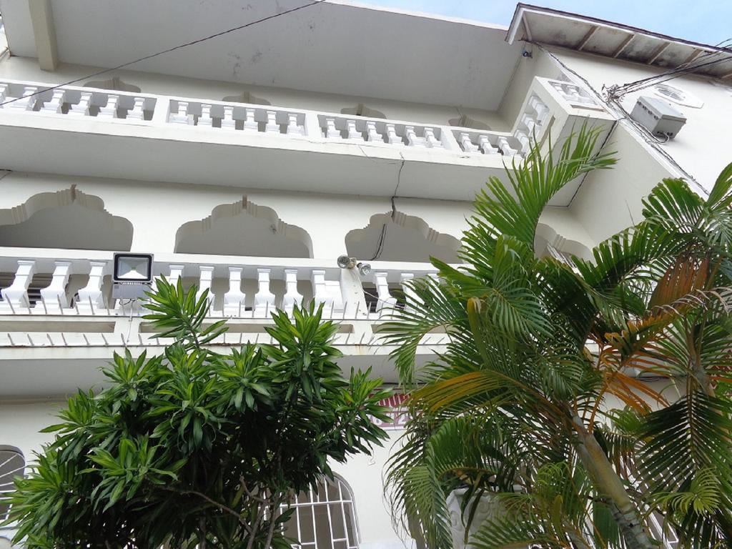 Bethel Court Guesthouse Montego Bay Exterior foto